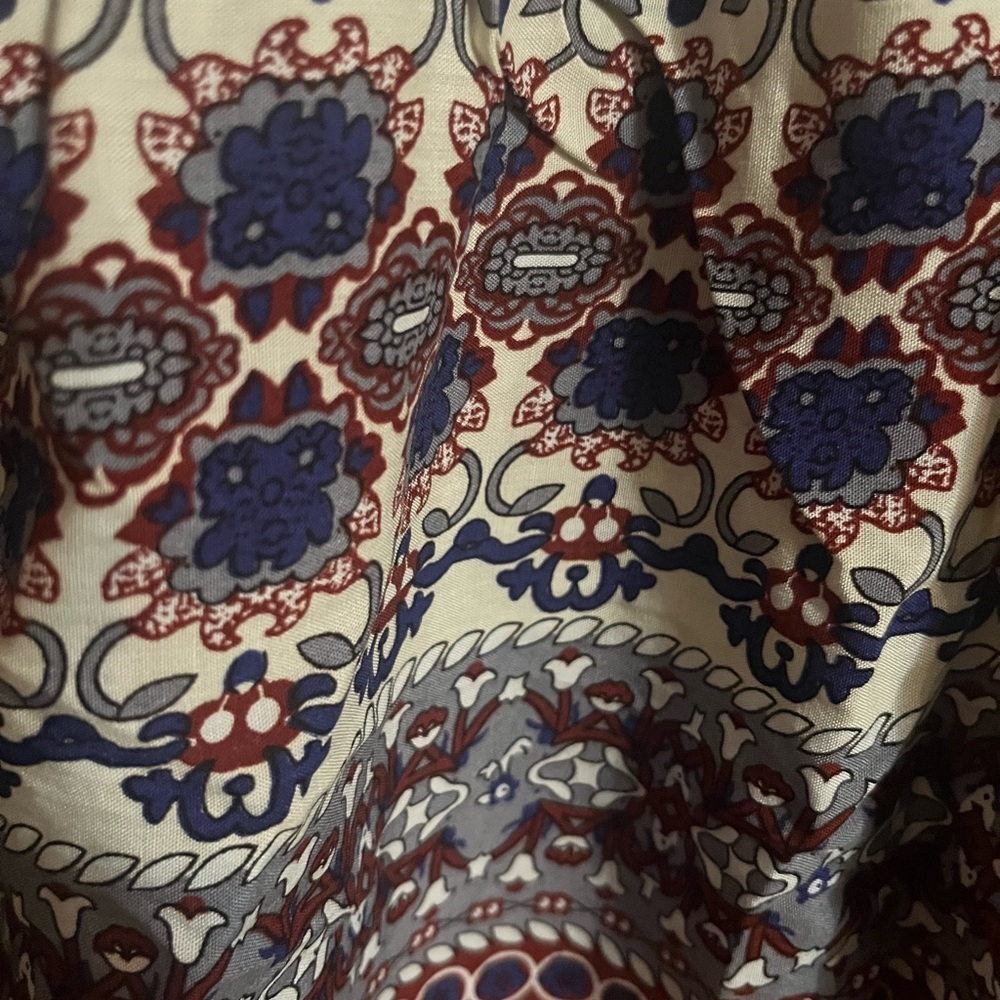 Pattern Print Women's Top - Picture 4 of 10